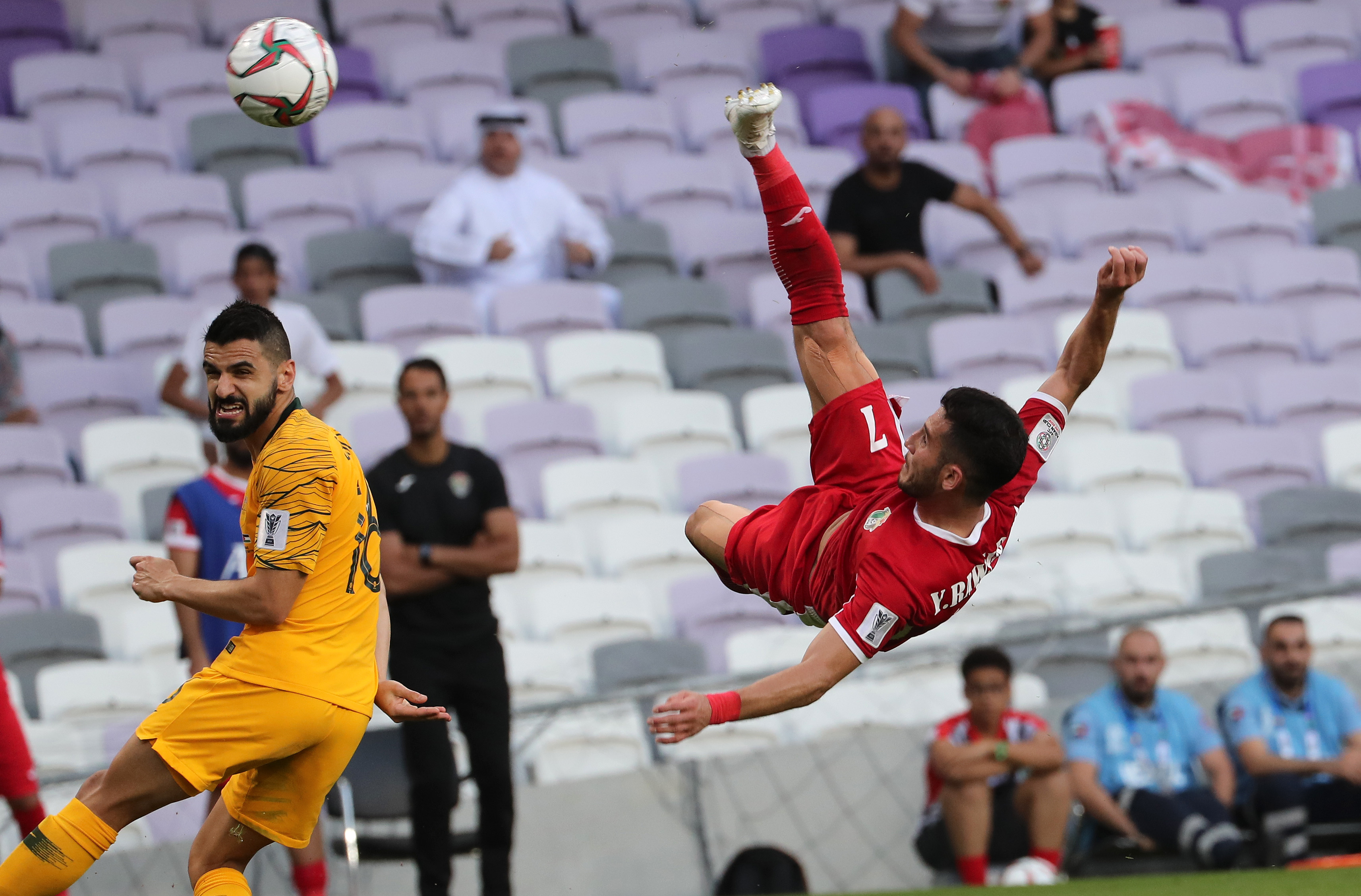 阿联酋队在亚洲杯上表现出众的简单介绍