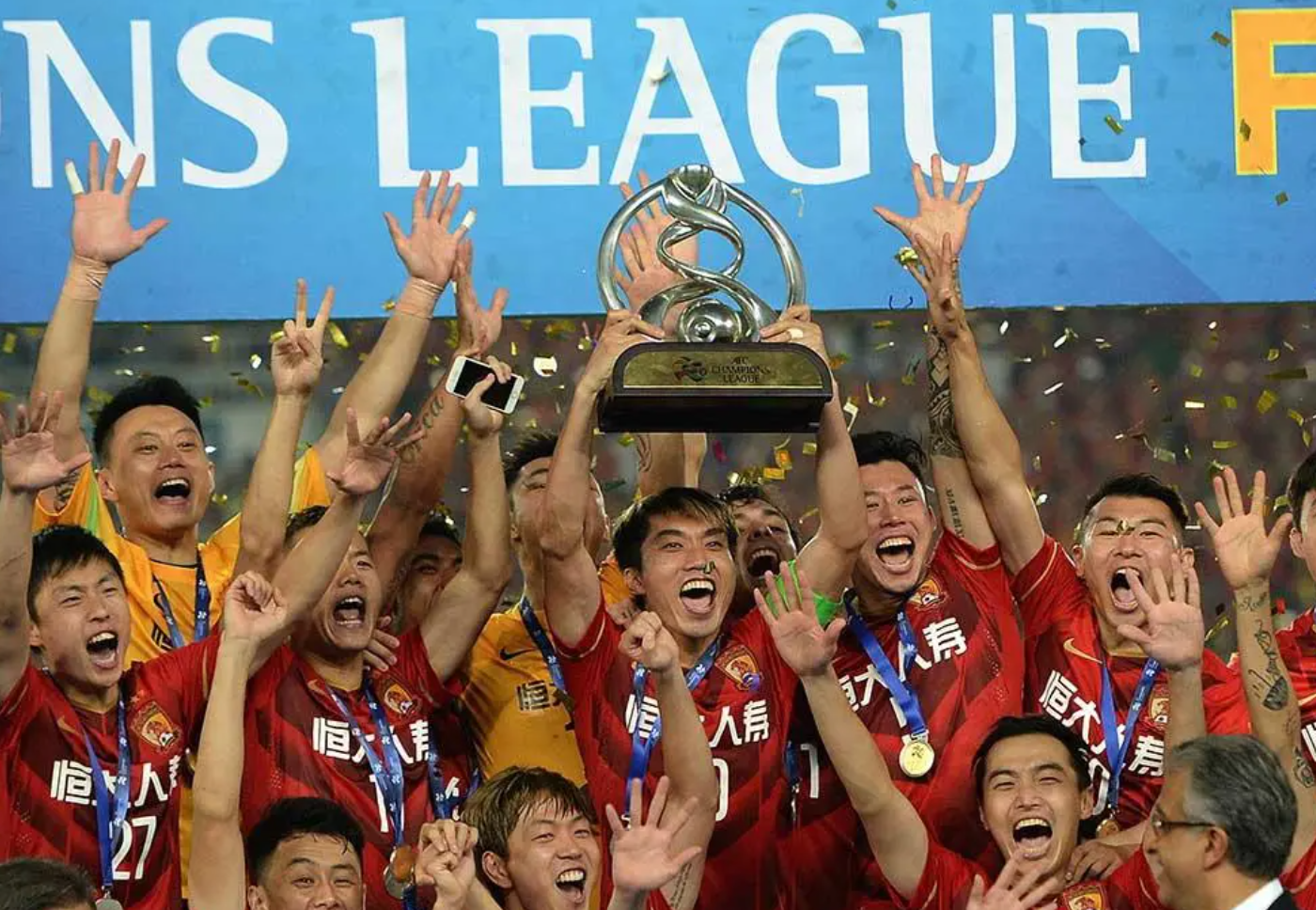 包含拼尽全力！亚洲豪强争夺胜利的词条