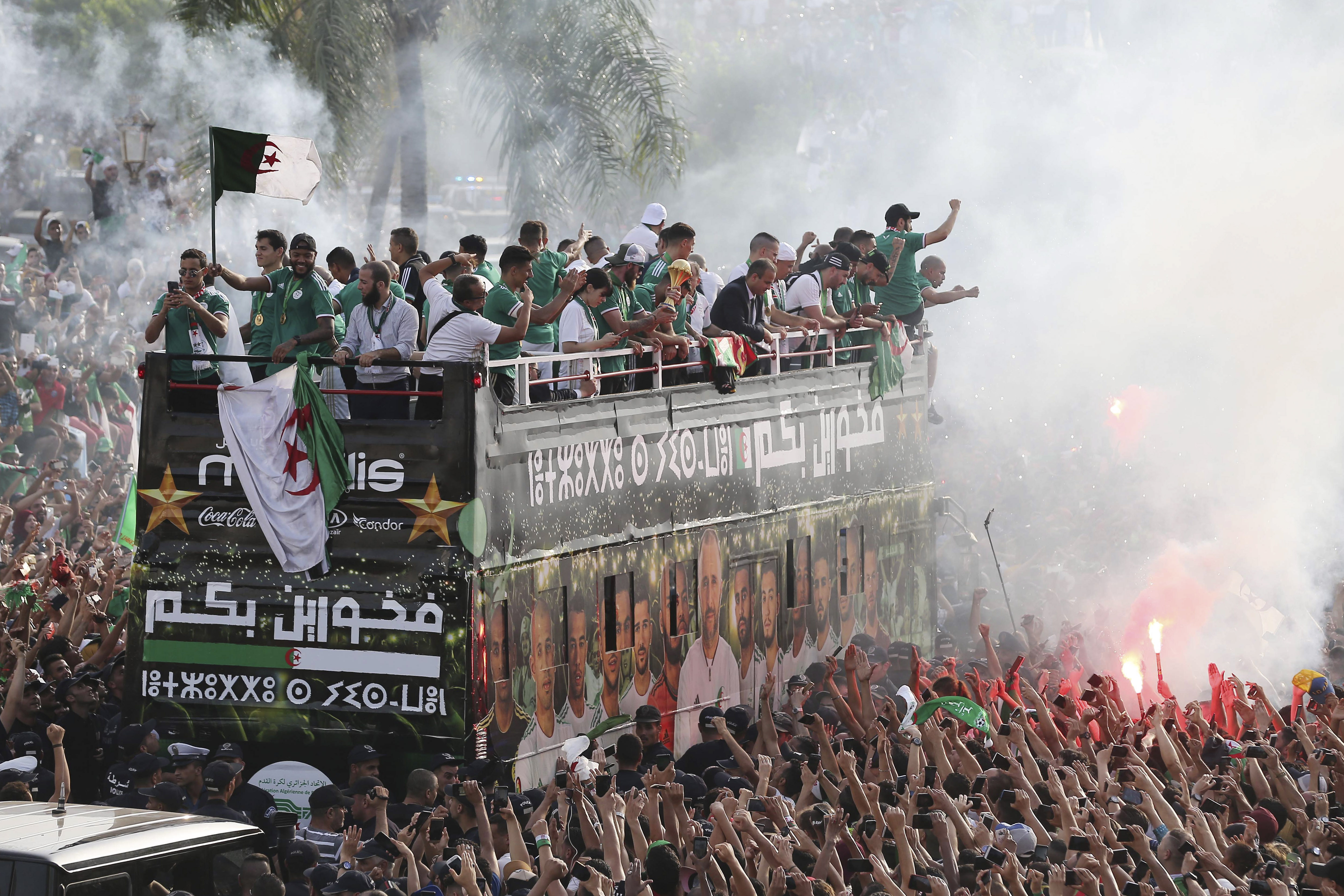 关于非洲球队获得国际比赛激动胜利的信息