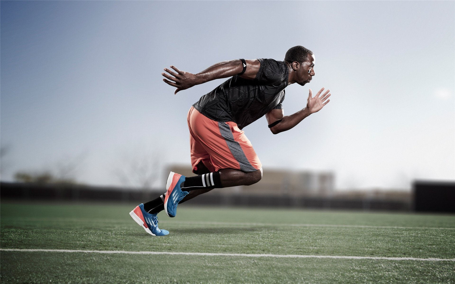 红魔利刃出鞘，布鲁诺·费尔南德斯欧冠之夜，以领袖之姿斩落摩洛哥黑马