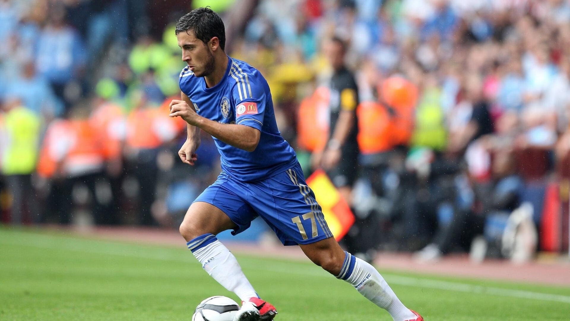 赛道与绿茵的交响,F1年度争冠之夜,德布劳内统治全场